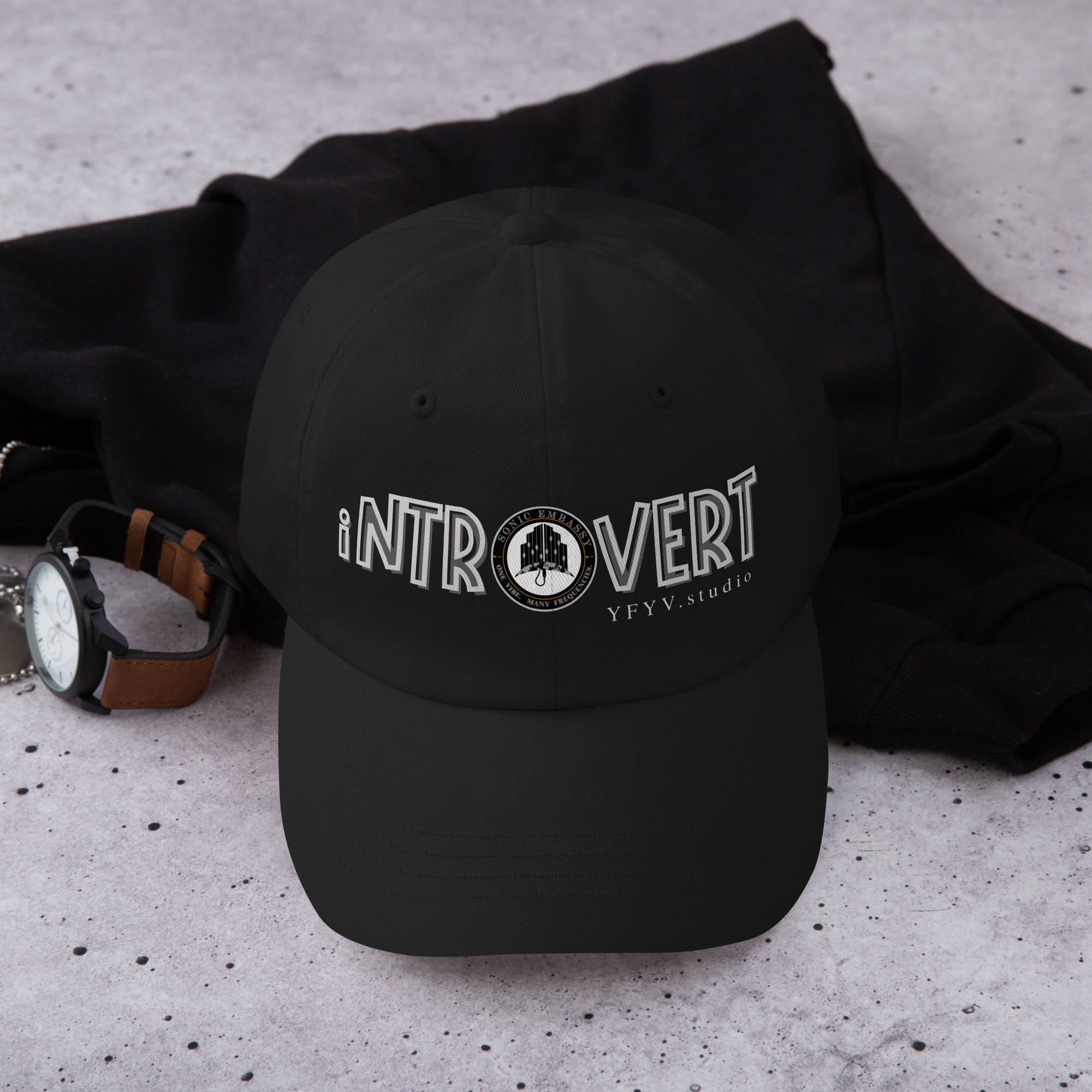 Introvert | Classic curved visor 'Dad' Hat
