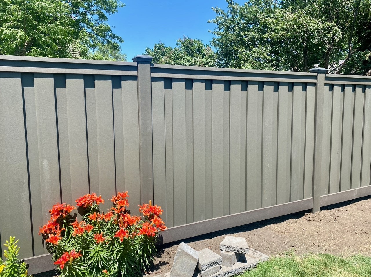 brown vinyl fencing brown vinyl fencing