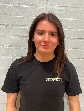 Sophie (Head Coach)