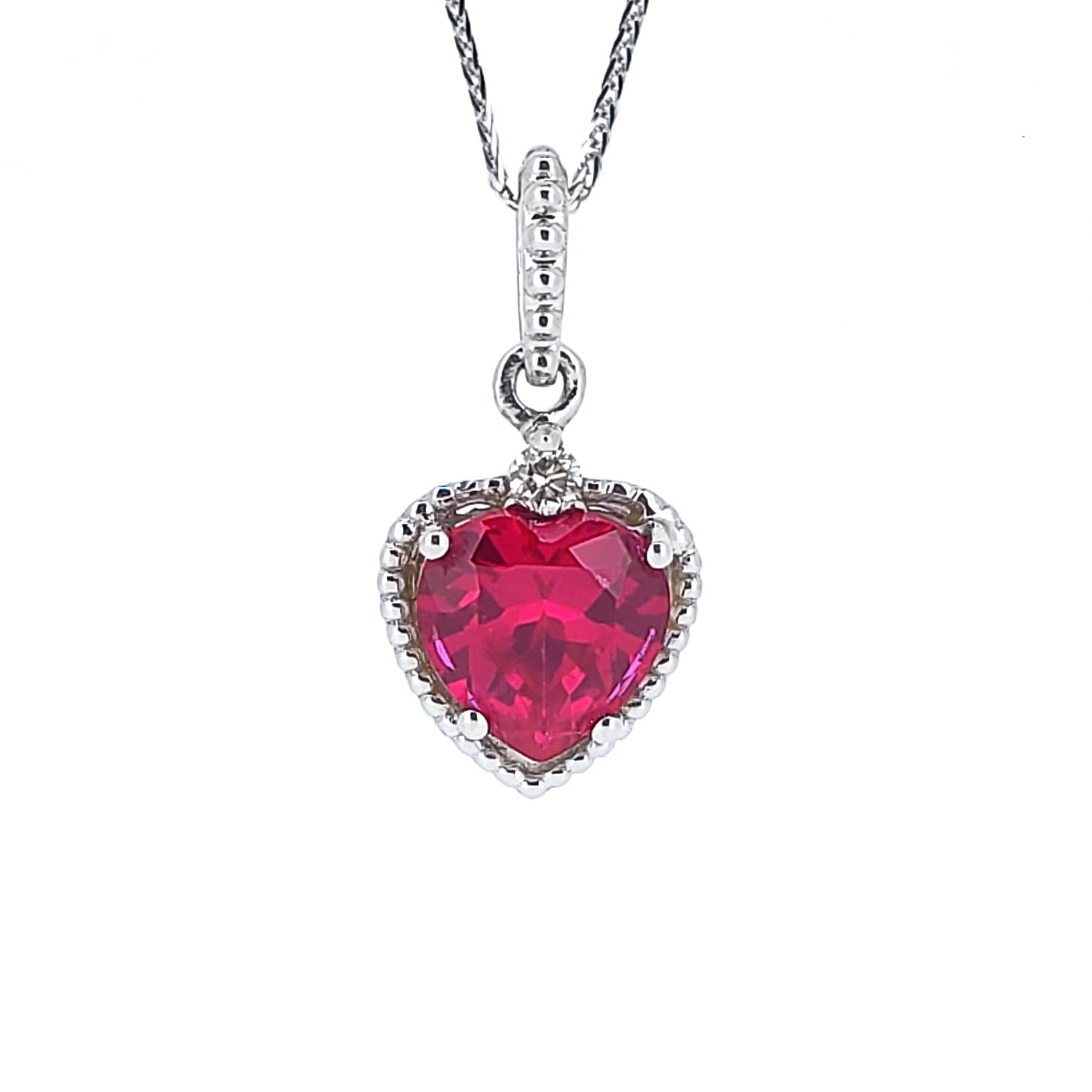 Heart-shaped lab-grown ruby 18K necklace 1.4cts