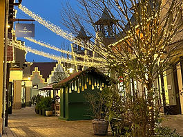 Vorweihnachtliches VIP-Shopping im Wertheim Village