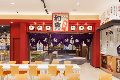 海外旅行者向け飲食ブースの店舗制作