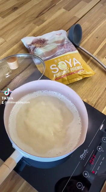 Thumbnail: Soya Pudding Premix 香滑冷豆花