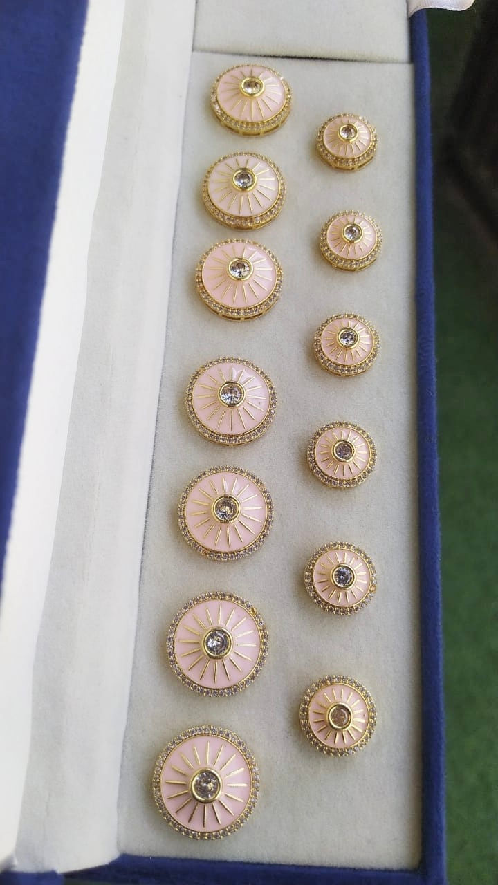 Pink button