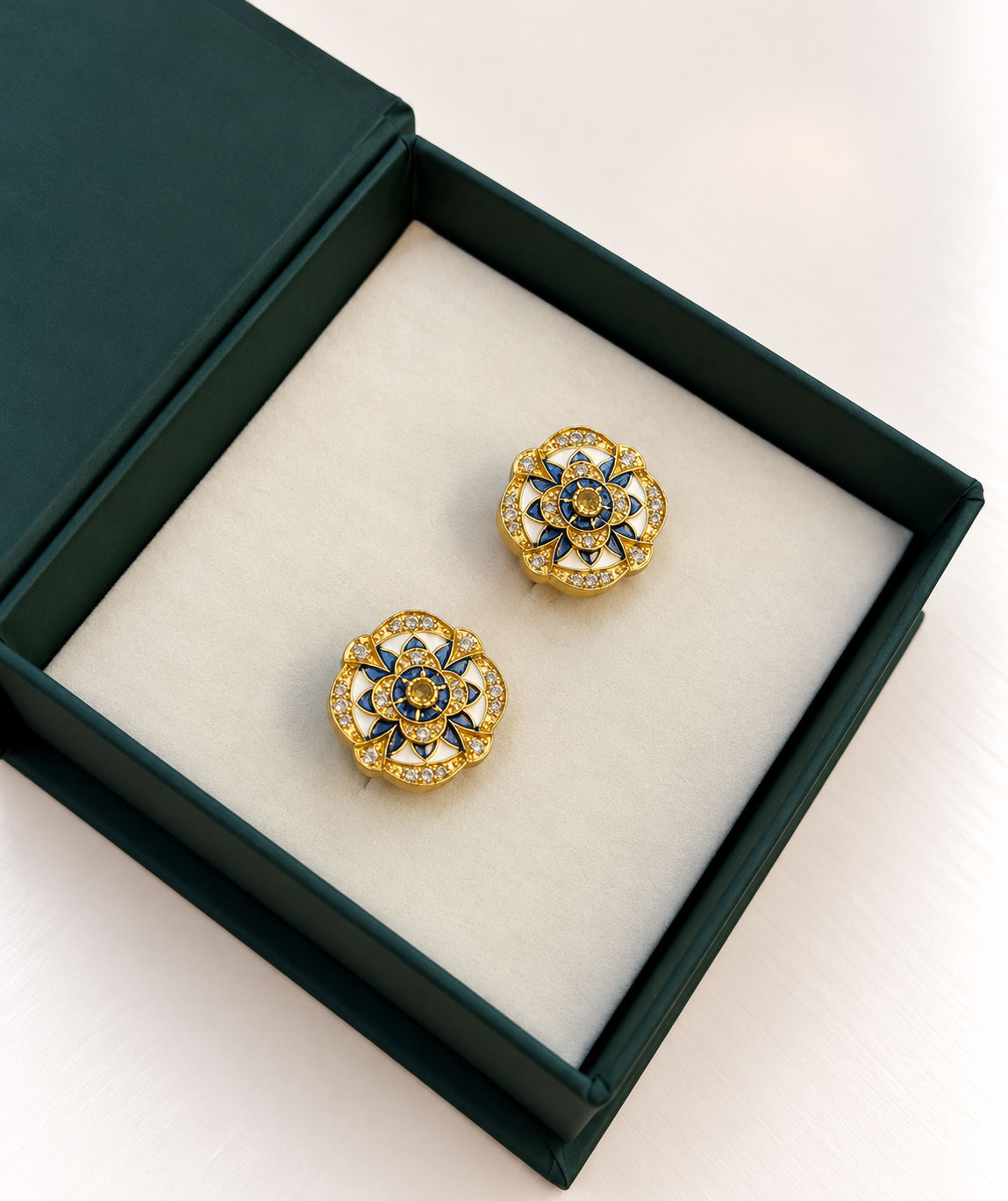 Som Tara Light Blue Cufflinks
