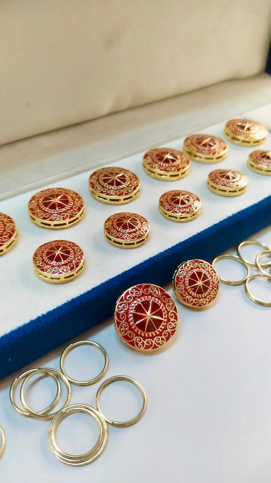 Red sun fire button set