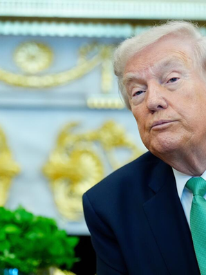 Trump arremete contra la OTAN y califica a sus aliados de "cobardes".