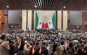 ¡Revés para Sheinbaum! Congreso rechaza su reforma electoral; Morena anuncia 'Plan B' .