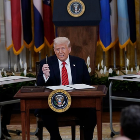 Trump impulsa polémico plan para desmantelar el Departamento de Educación en EE.UU.