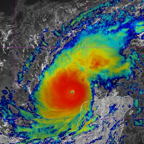 Huracán Milton toca tierra