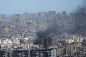 Israel lanza el mayor ataque contra Líbano horas después de anunciar tregua con Irán.