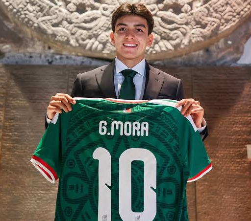Gilberto Mora hereda el '10' del Tri en la era Márquez