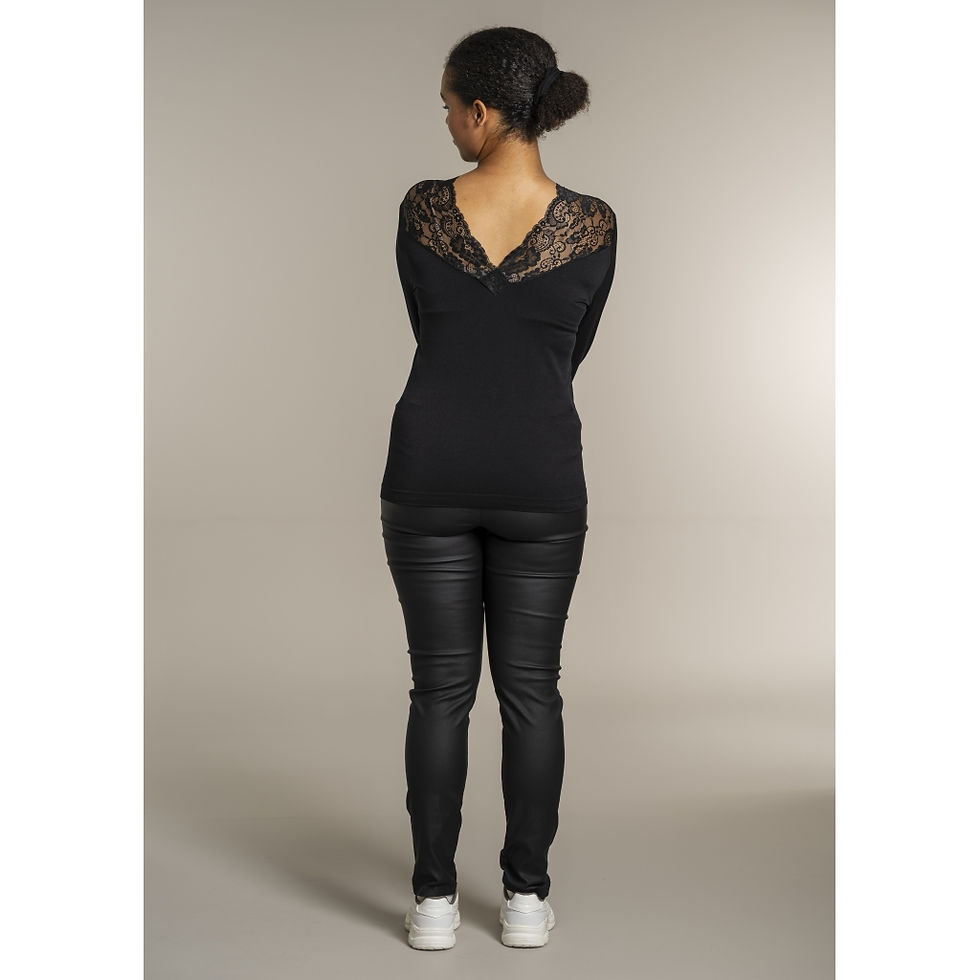 Thumbnail: SG149 New York - Seamless - with lace & long sleeves