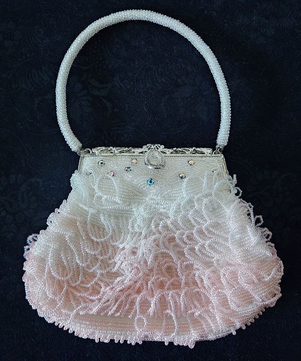 Thumbnail: Japanese Off White & Pink Beaded Hand Bag Flapper Style H2002 Purse