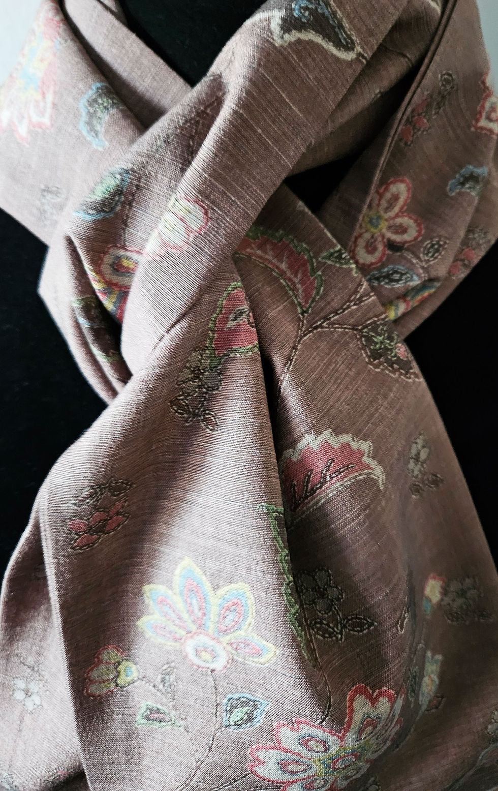 Thumbnail: Japanese Kimono Scarf S5522 - Cocoa Leaf Patterned Wool Blend
