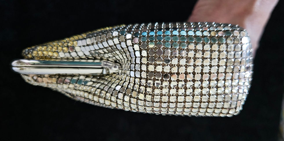 Thumbnail: Japanese Gold and Silver Metal Mesh Handbag H2228 Evening Bag Vintage Clutch or