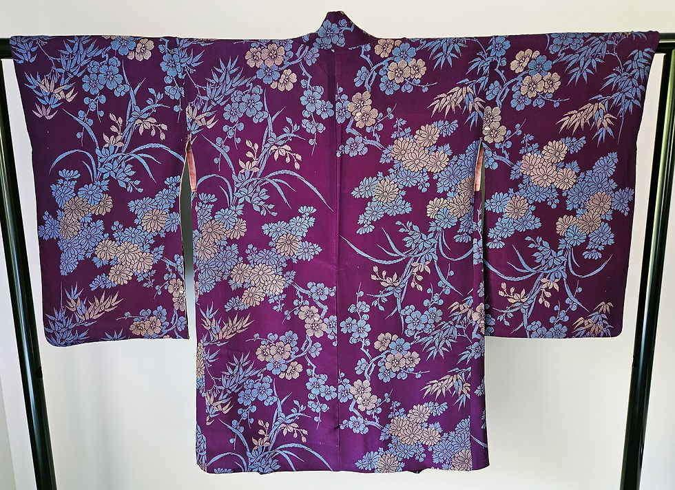 Thumbnail: Vintage Japanese Kimono - Purple Silk Kimono Jacket- Haori- Kimono Jacket KY1320