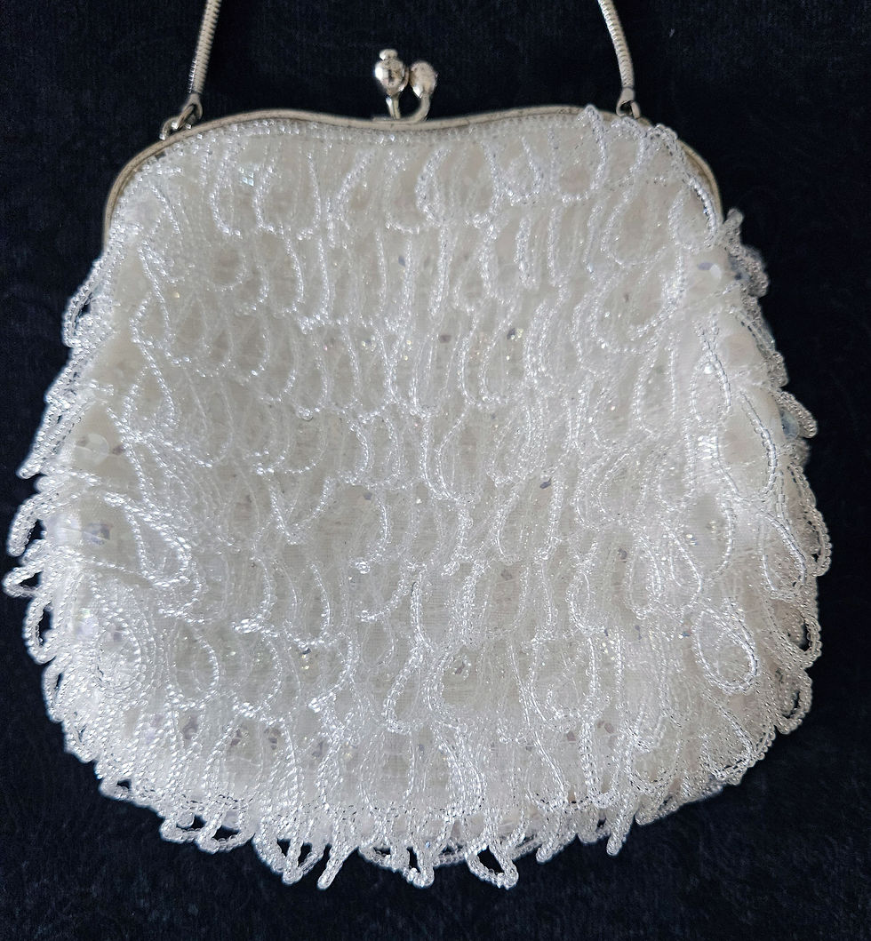 Thumbnail: Petite Japanese Vintage White Beaded Hand Bag Flapper Style H2253 Purse
