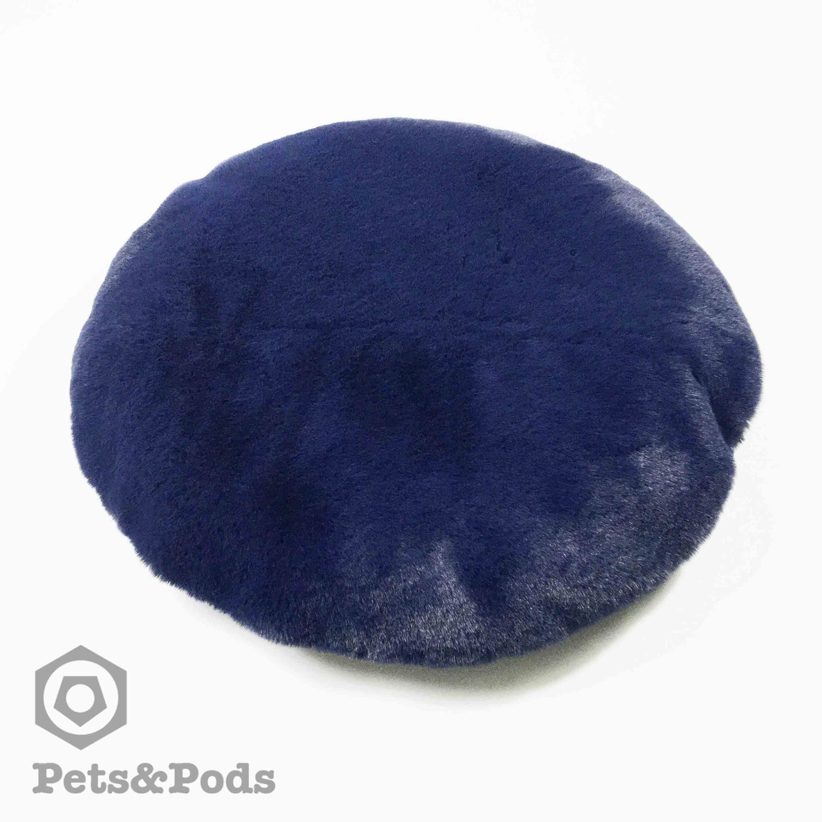 Extremely soft luxury cushion diameter 50 cm.