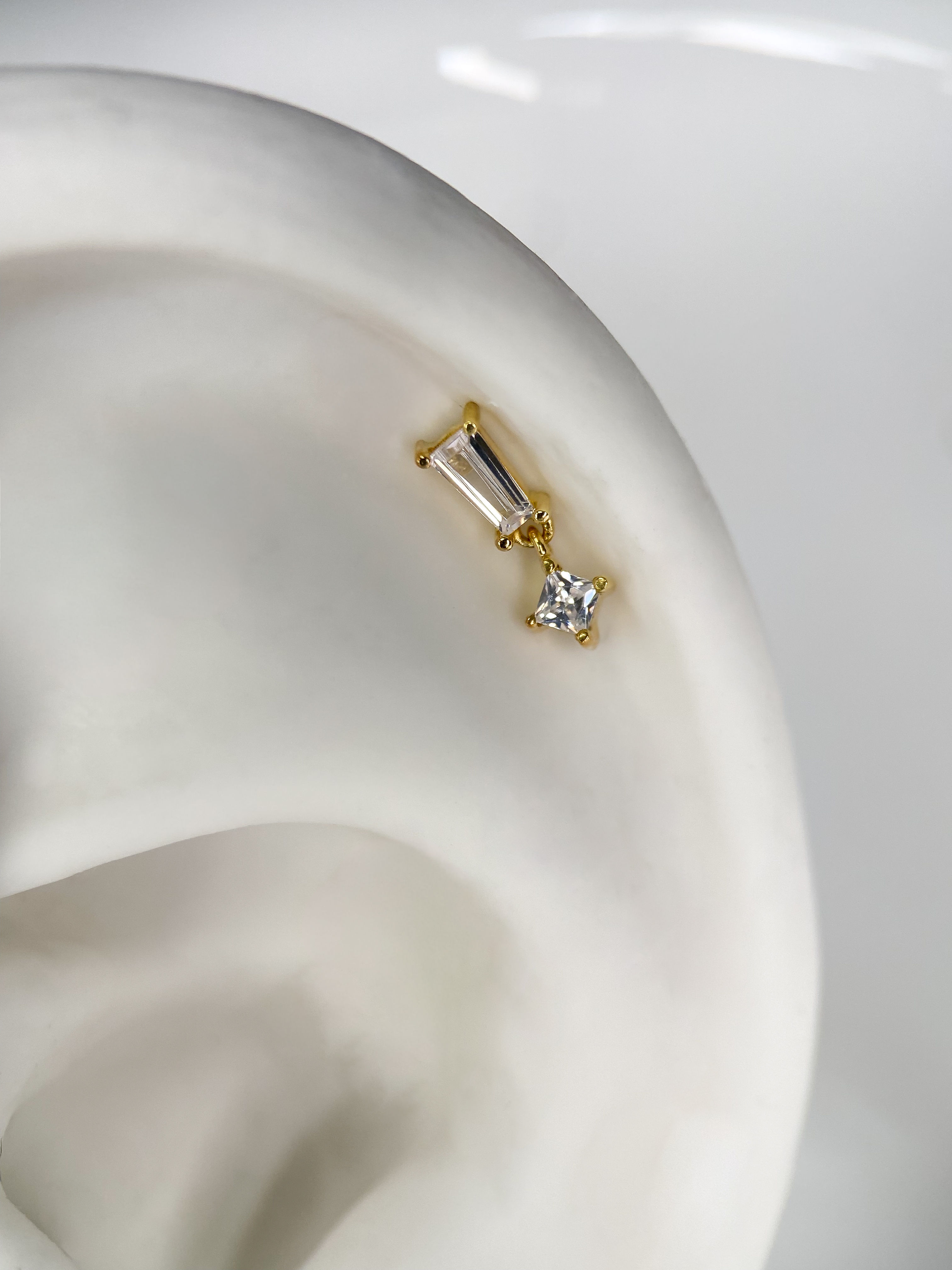 Labret ice pingente OURO 18K