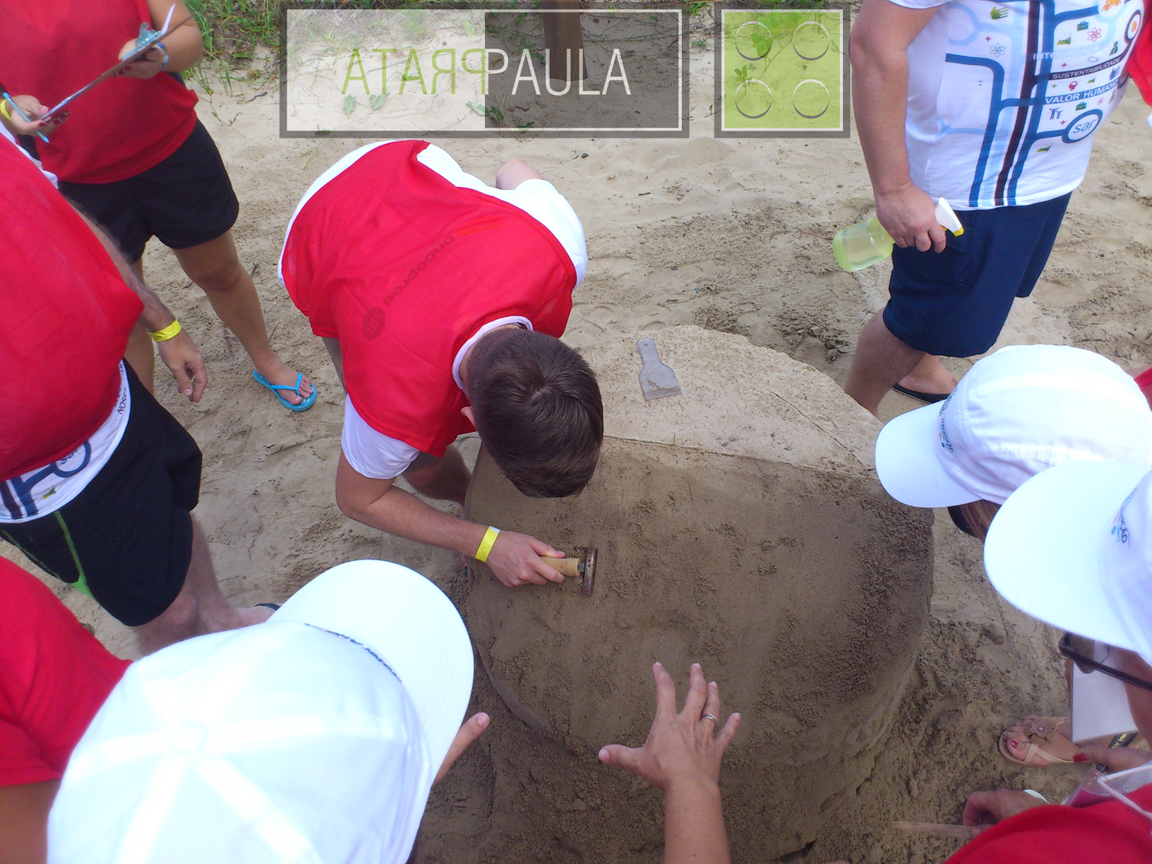 Atividade com escultura em Areia