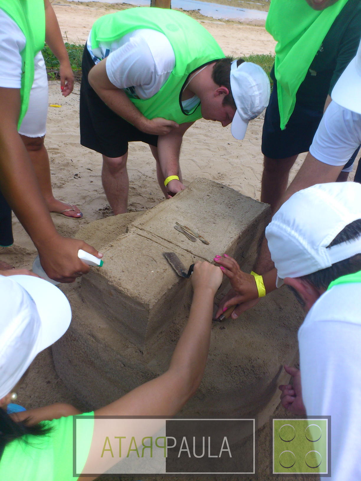 Atividade com escultura em Areia