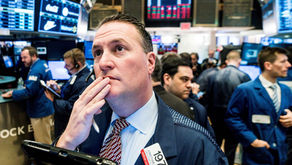 Wall Street cae tras expectativas de alzas de tasas 📉