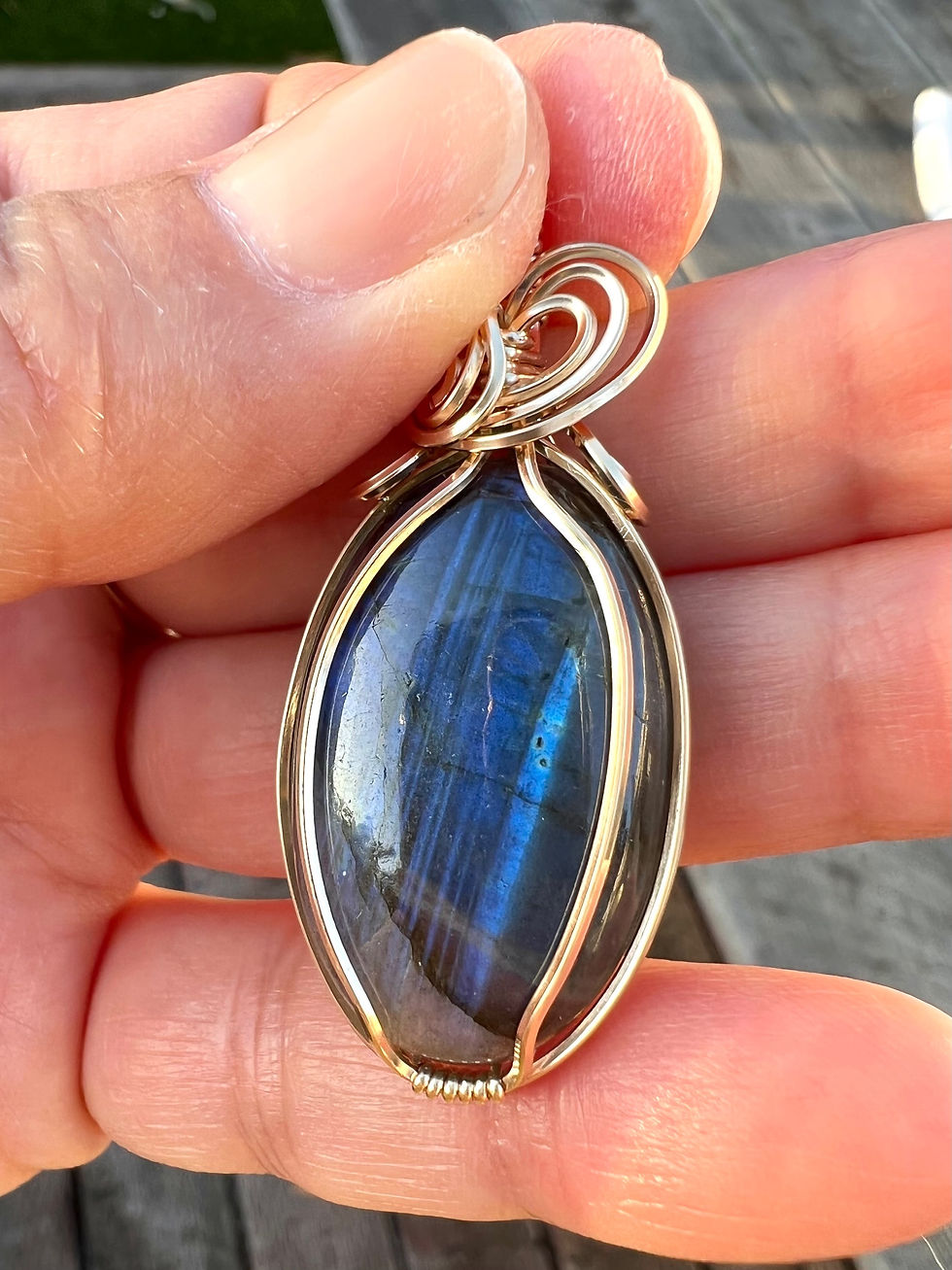 Thumbnail: Labradorite 1 ラブラドライトネックレス