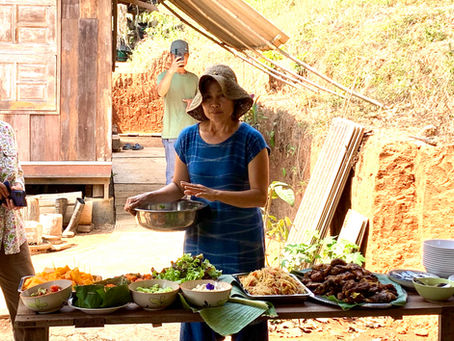 伝統に学び、つくる工程を楽しむー北部タイ、自然染色家・アティさん