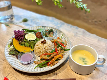 「こんなカフェ、他にないだろ」全国にこんなオーガニック&コミュニティカフェが増えてほしい。中村隆市