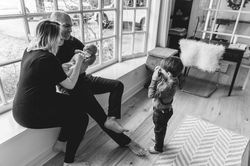 lifestyle newborn photography