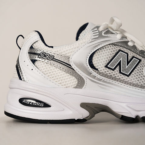 #2 NEW BALANCE PHOTO_edited.jpg