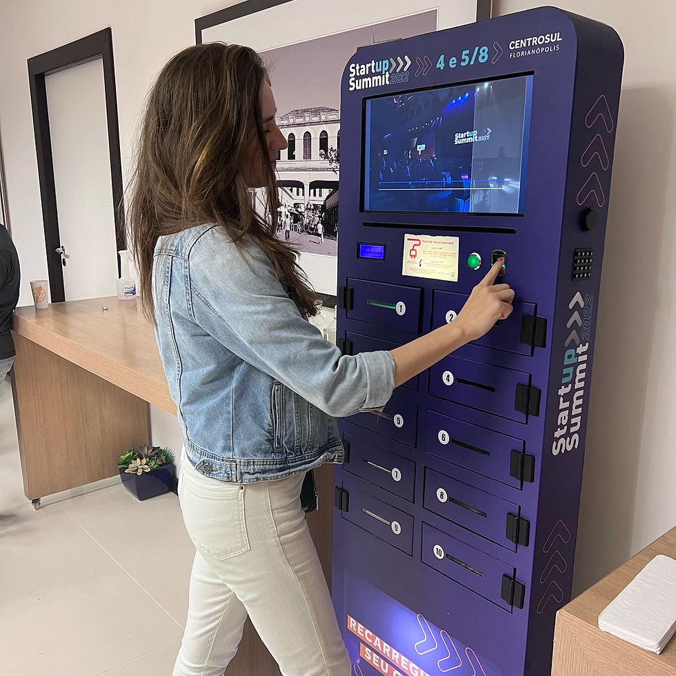 Miniatura: Totem Indoor Carregador de Celular com Biometria e Multimídia