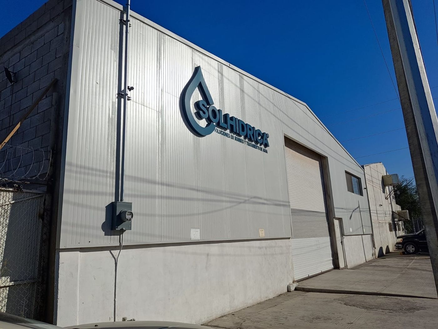Oficinas y taller de Solhidrica en Monterrey