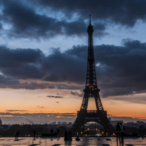 Για μια ανατολή στο Παρίσι - For a sunrise in Paris