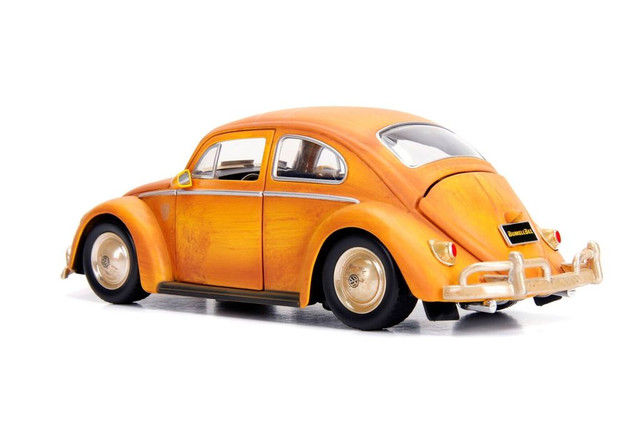 Thumbnail: 1971 VOLKSWAGEN BEETLE TRANSFORMERS BUMBLEBEE CHARLIE FIGURE 1/24 JADA 30114