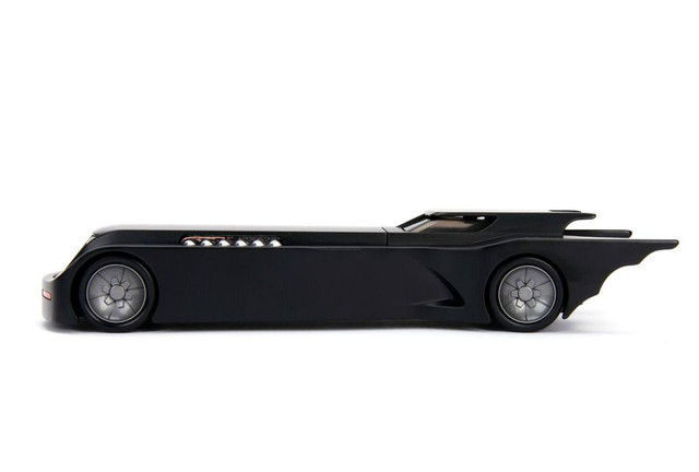 Thumbnail: BATMAN ANIMATED SERIES BATMOBILE WITH FIGURE 1/24 DIECAST CAR BY JADA TOYS 30916