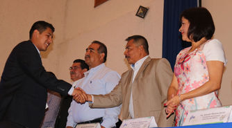 Celebran en Uruapan el “Día del Agrónomo”
-Autoridades municipales refrendan compromiso de trabajo