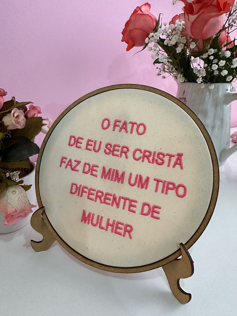 Miniatura: Bordado com suporte 