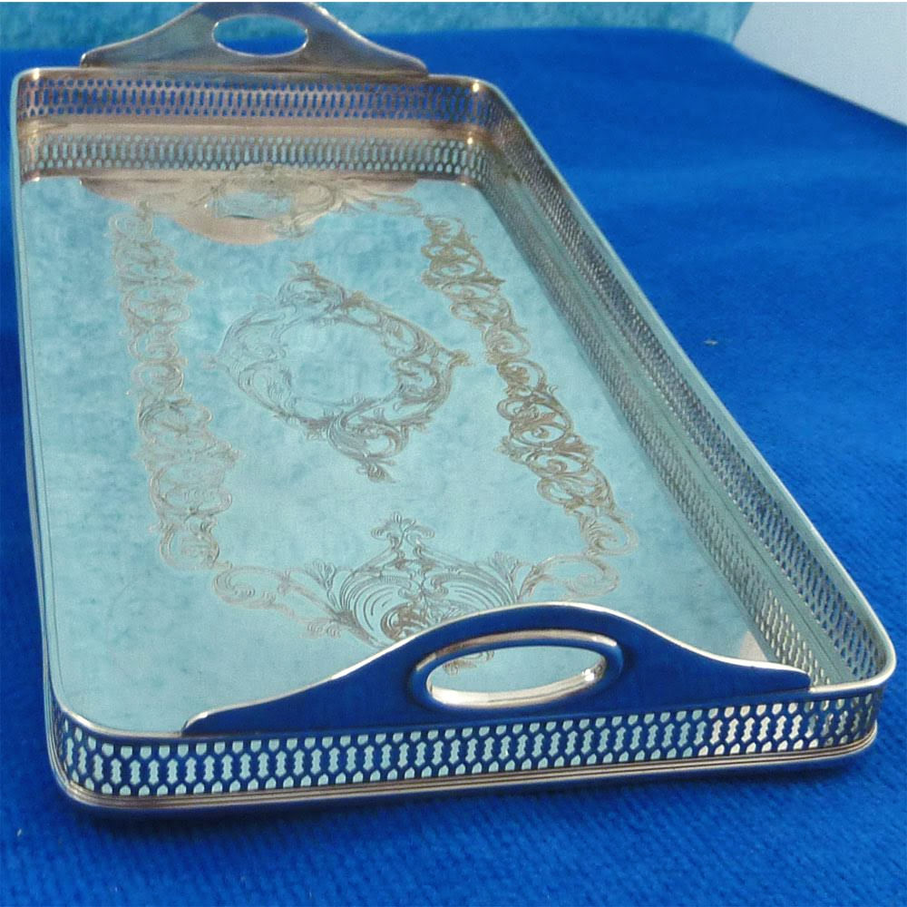 Gallery Tablett (Rand) antik