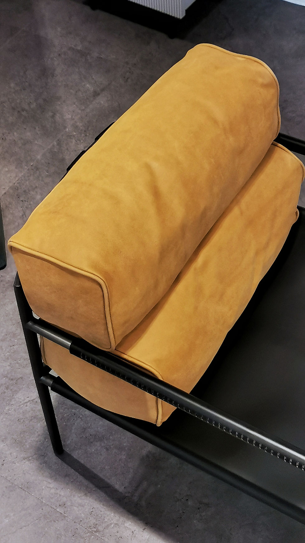 Thumbnail: Rossetti Lounge Chair (As Is)