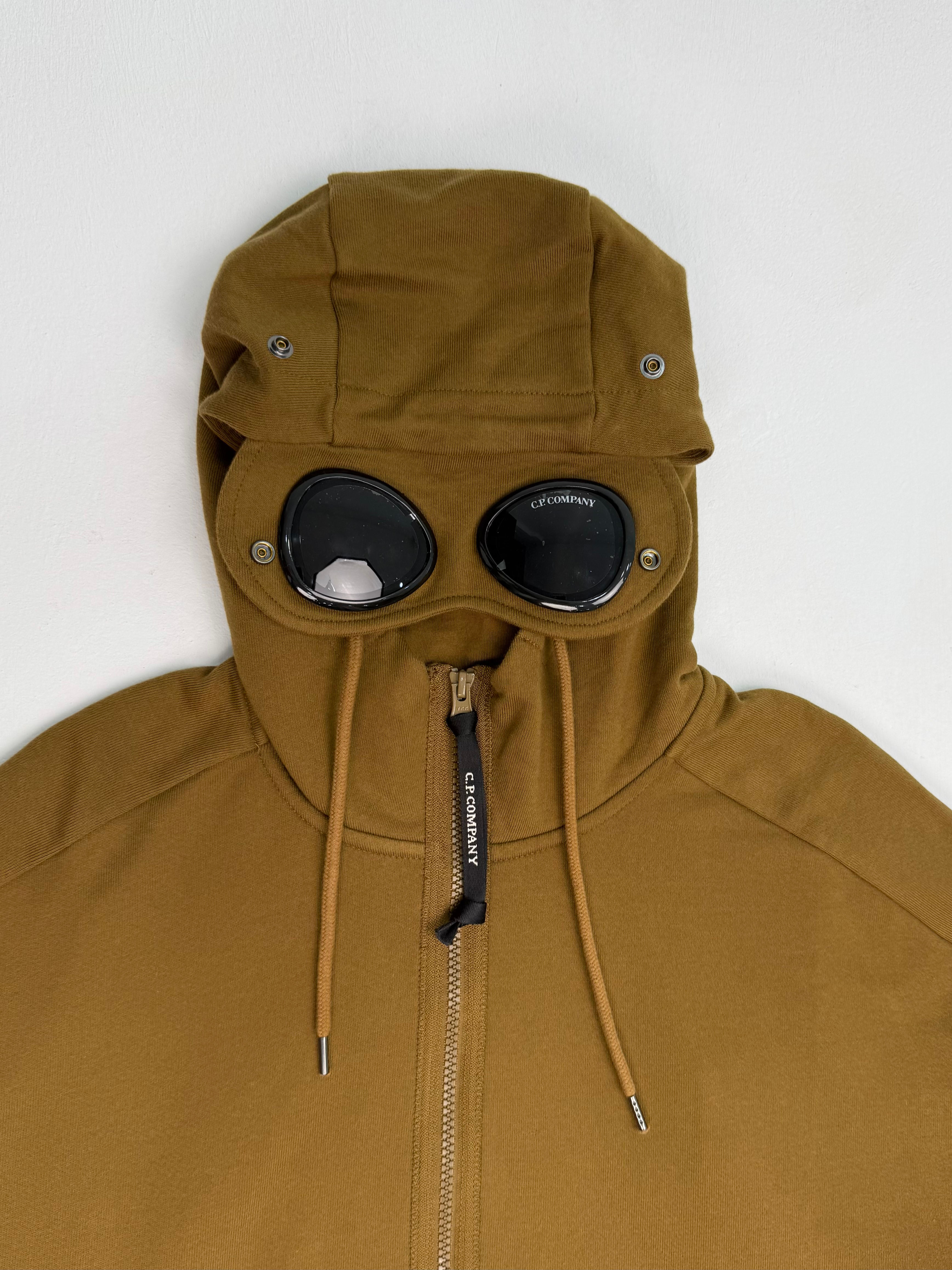 CP Company Lens Zip Hoodie – Brown