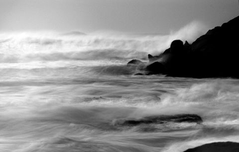 LONGA EXPOSIÇÃO EM UMA NOVA SÉRIE DE TRABALHOS