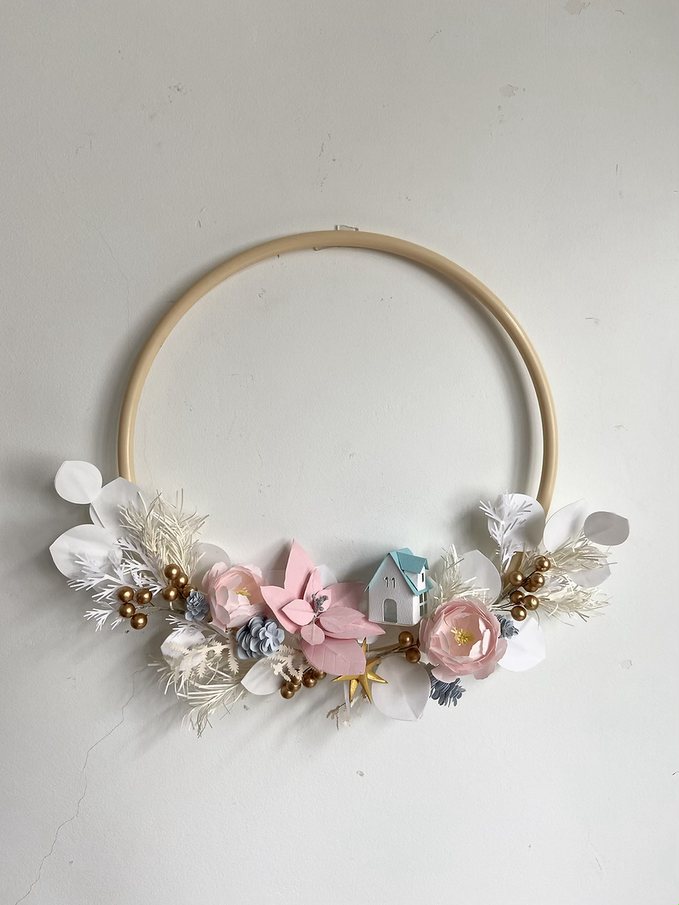 Thumbnail: 30cm Dreamy Christmas Wreath