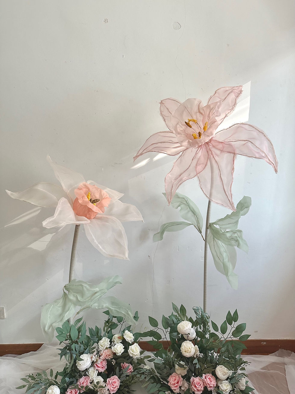 Standing Flower For Rent Evermore Flower