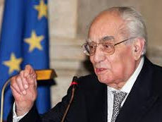 Pignola celebra i cento anni dalla nascita di Emilio Colombo con una mostra a Palazzo Gaeta