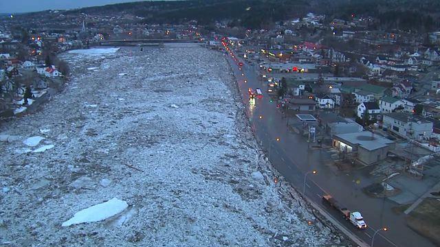 L'eau monte rapidement à Beauceville