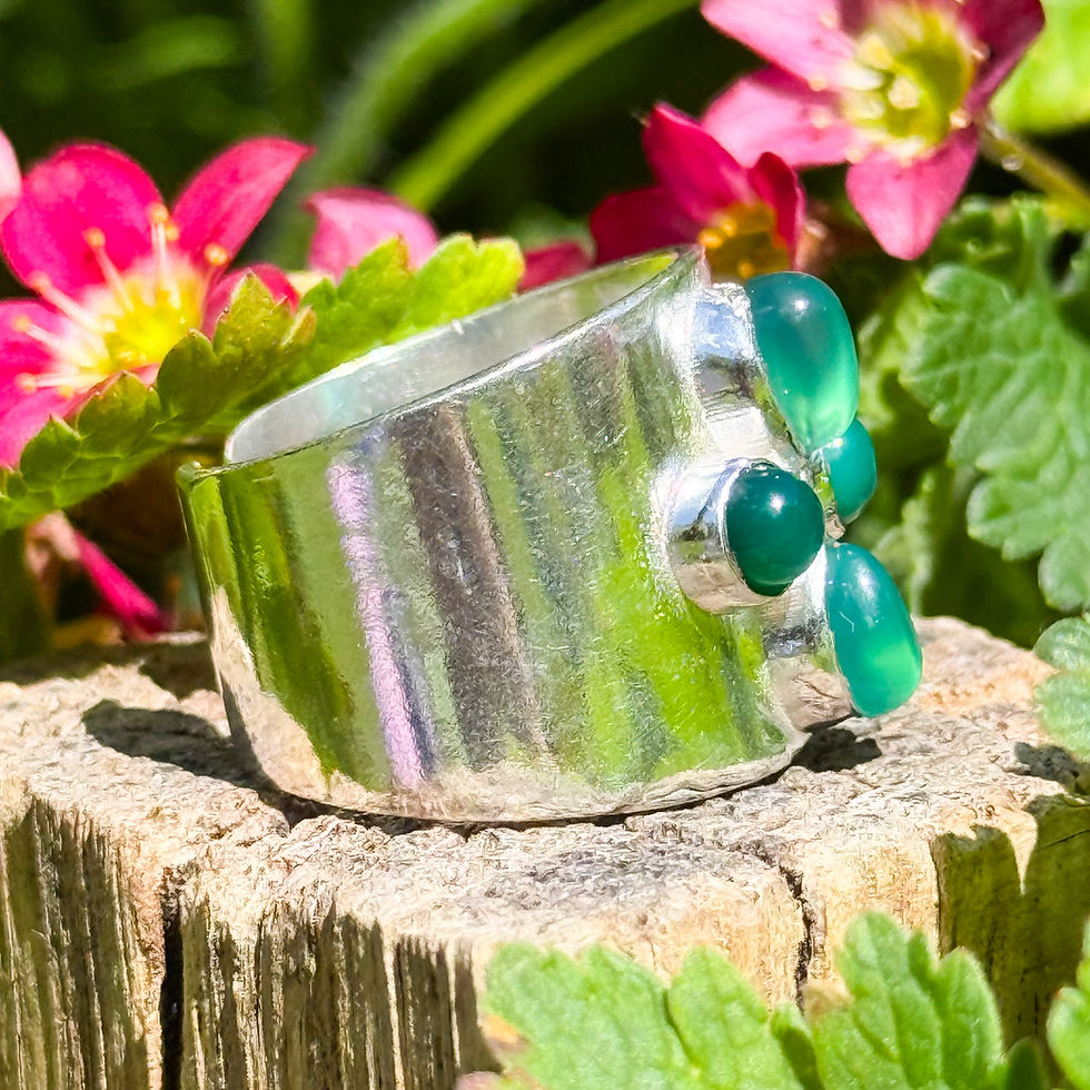 Thumbnail: Green Jasper Silver Flower Ring