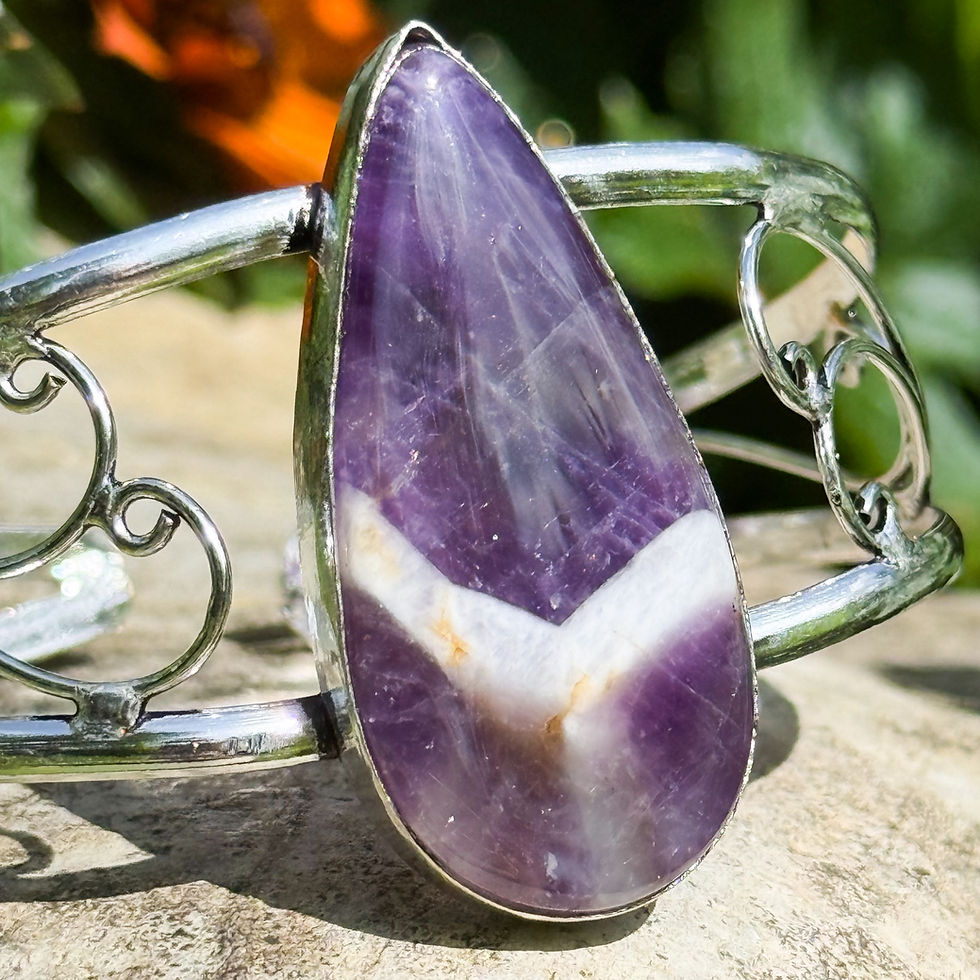 Thumbnail: Large Teardrop Amethyst Stone Cuff