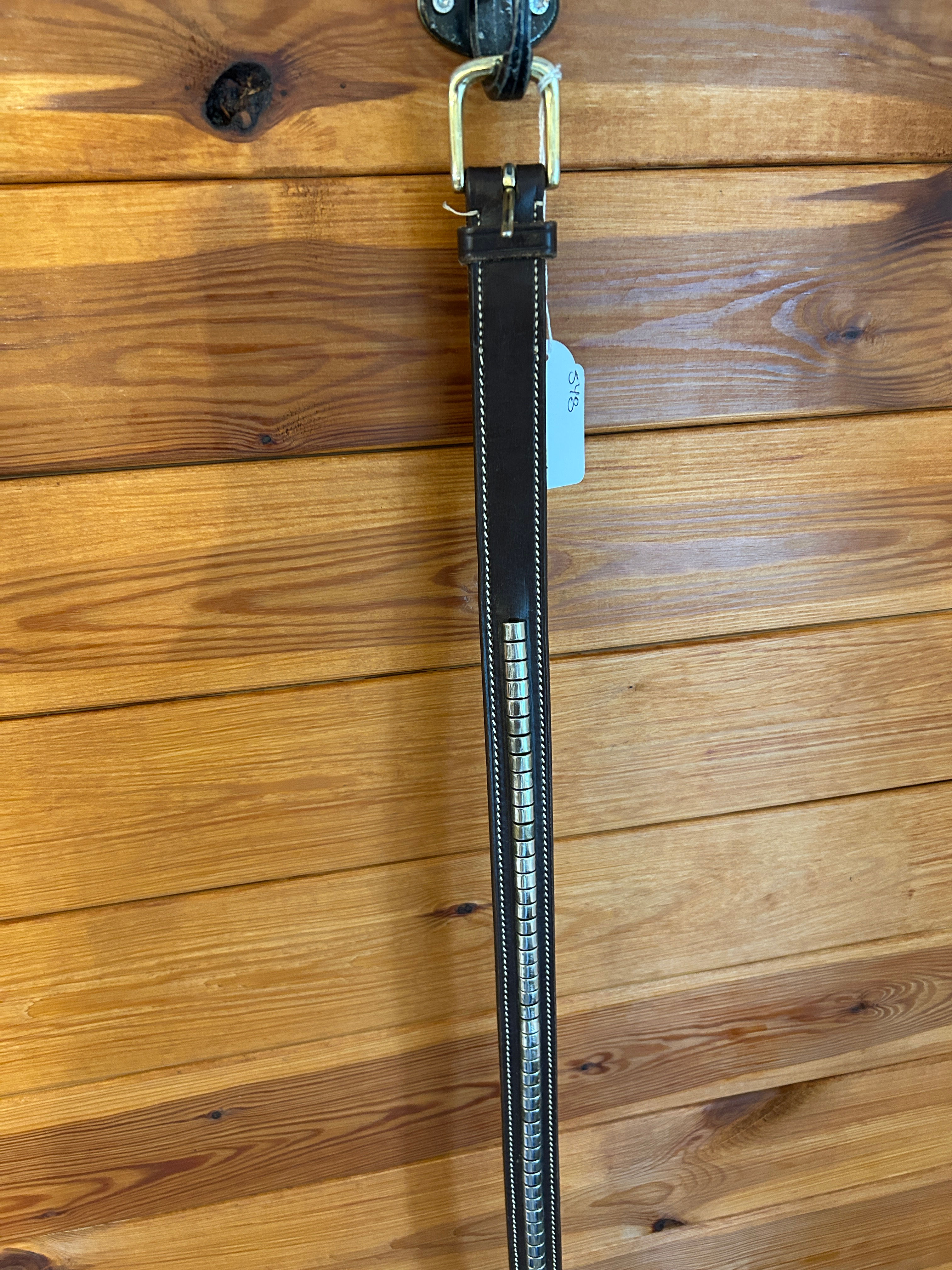 Bælte i brun m/nitter i sølv, 100 cm